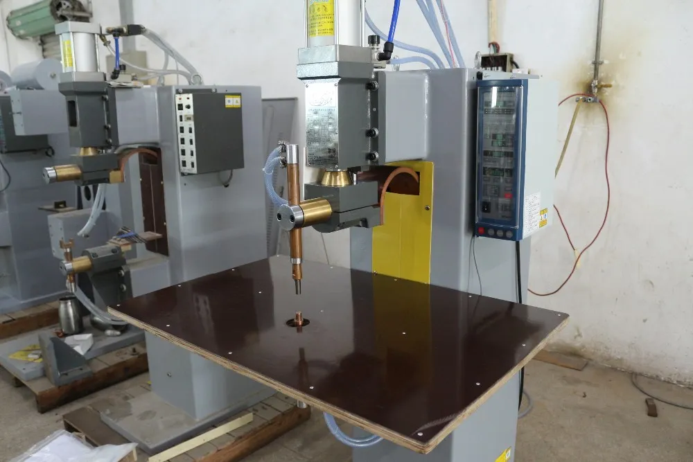 Hwashi Wl-Sp-1ook एसी स्पॉट वेल्डिंग मशीन उच्च प्रदर्शन इलेक्ट्रिक स्पॉट वेल्डर 3